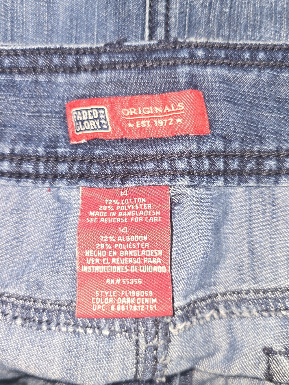 Y2K VINTAGE FADED GLORY DENIM MINI SKIRT LARGE FRONT PATCH POCKETS WOMENS 14 EUC - Picture 5 of 7